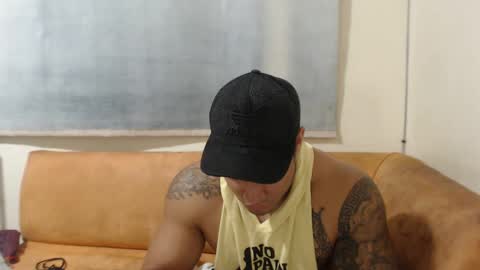 michelle_allen0104 online show from September 2025 04:12:02 AM