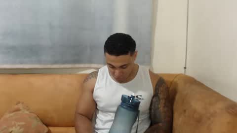 michelle_allen0104 online show from September 2025 04:28:01 AM