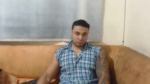 michelle_allen0104 online show from October 2025 04:31:02 AM