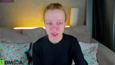michelle_blond online show from March 2026 08:38:01 AM
