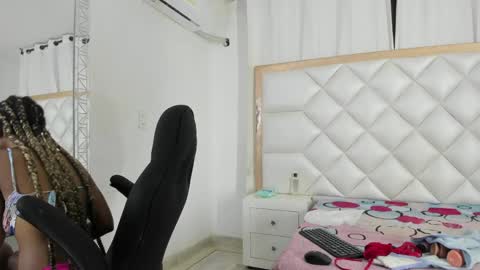 michelleblair1 online show from April 2026 12:54:02 PM