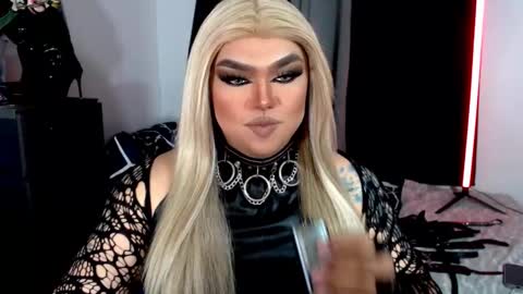 Snapshot of michellevixen921 chatting on November 2025 02:35:02 AM Michelle online show from November 2025 02:35:02 AM