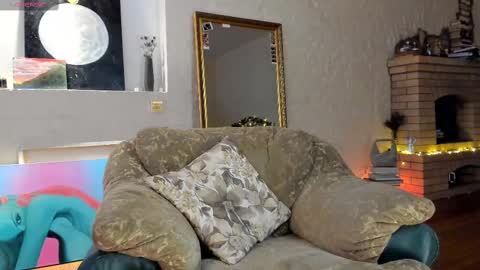Michi online show from February 2025 07:58:02 AM