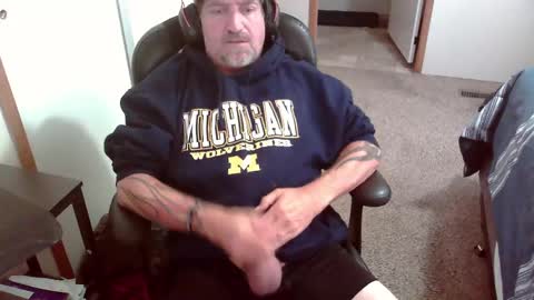TattedInDetroit online show from October 2025 03:12:01 PM
