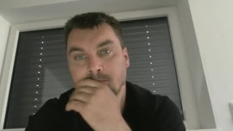 Snapshot of michl_2022 chatting on May 2026 02:13:02 PM michl_2022 online show from May 2026 02:13:02 PM