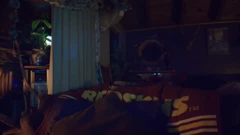 Hey Mickey online show from December 2024 02:01:02 AM