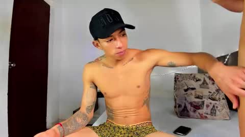 mickey_beasley1 online show from January 2026 08:14:02 PM