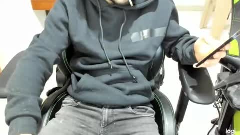 Snapshot of microfama00 chatting on February 2026 07:23:01 AM microfama00 online show from February 2026 07:23:01 AM