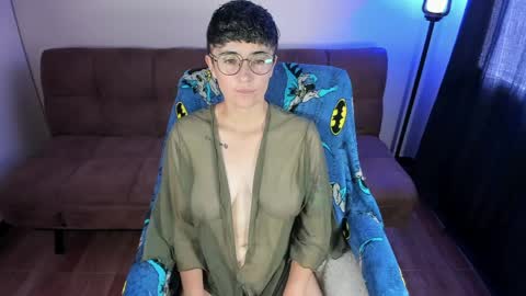 Snapshot of midnight07_ chatting on June 2026 03:51:02 PM Blue online show from June 2026 03:51:02 PM