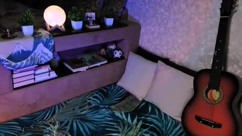 Max online show from September 2025 04:08:02 PM