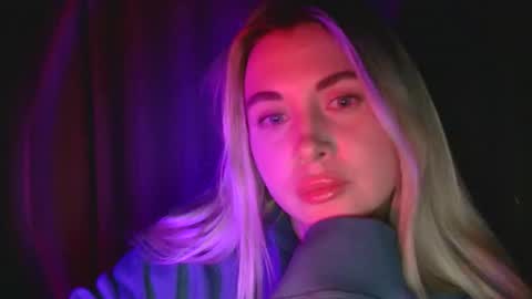 Midnight lace1 online show from February 2026 09:07:01 PM