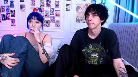 Snapshot of midnight_memories chatting on December 2025 12:48:01 AM Kai and Angel online show from December 2025 12:48:01 AM