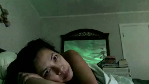 Snapshot of midnightblue80 chatting on November 2025 06:57:02 PM midnightblue80 online show from November 2025 06:57:02 PM