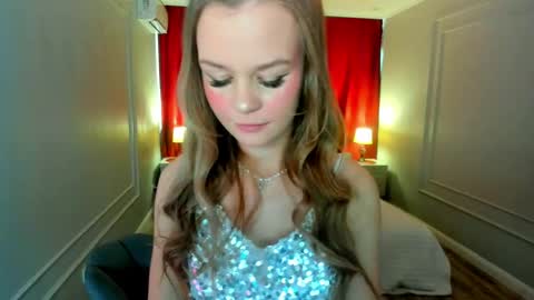 midnighteaura online show from April 2026 04:28:01 AM