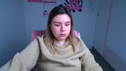 Mariana online show from November 2025 06:35:02 AM