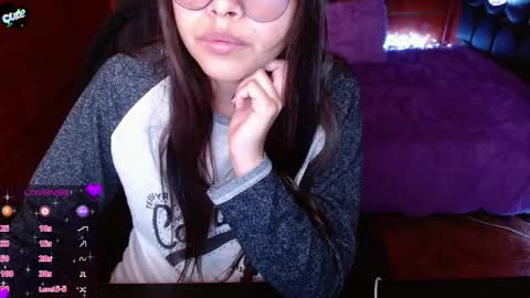 Midori 7u7 online show from March 2026 04:19:01 PM