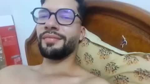 Sam online show from September 2025 08:32:01 PM