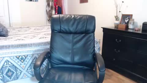 MidsummerNightsDream online show from January 2025 05:09:02 PM