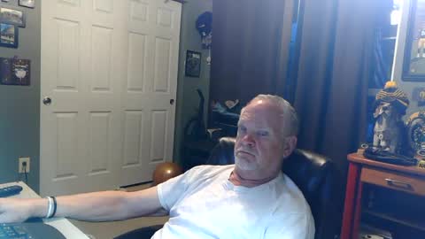 midwestdad09 online show from June 2026 01:33:01 AM