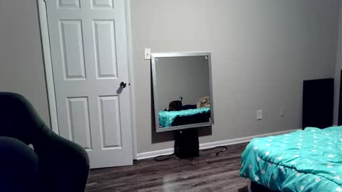 mifriend1998 online show from March 2026 05:34:01 AM