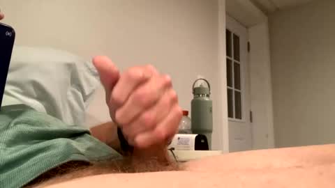miggie001 online show from August 2026 02:43:01 AM