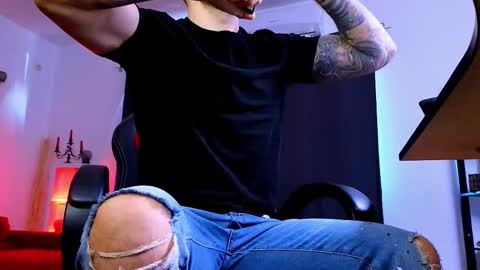 MightyAaron online show from March 2026 06:19:02 AM