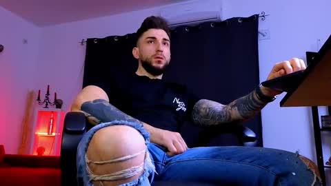 MightyAaron online show from March 2026 04:08:02 AM