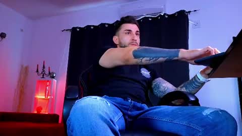 MightyAaron online show from July 2026 03:31:02 AM