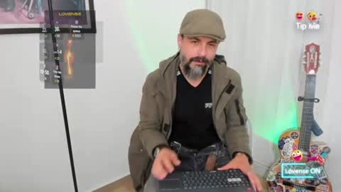 Snapshot of miguel_angeel_ chatting on August 2026 04:55:01 PM Miguel Angel online show from August 2026 04:55:01 PM