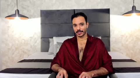 Snapshot of miguelsanfrancisco chatting on November 2025 03:23:01 PM miguelsanfrancisco online show from November 2025 03:23:01 PM