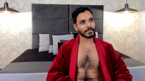 Snapshot of miguelsanfrancisco chatting on December 2025 07:01:02 PM miguelsanfrancisco online show from December 2025 07:01:02 PM