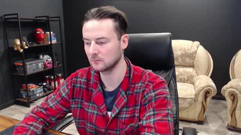 Snapshot of mihasikd chatting on January 2026 06:28:01 AM Misha Winchester online show from January 2026 06:28:01 AM