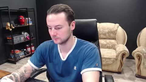 Snapshot of mihasikd chatting on February 2026 12:37:02 PM Misha Winchester online show from February 2026 12:37:02 PM