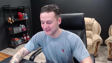 Snapshot of mihasikd chatting on February 2026 10:00:01 AM Misha Winchester online show from February 2026 10:00:01 AM