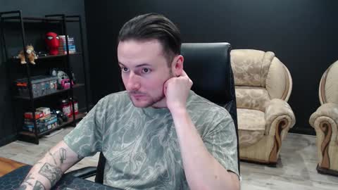 Snapshot of mihasikd chatting on March 2026 09:15:02 AM Misha Winchester online show from March 2026 09:15:02 AM