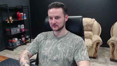 Snapshot of mihasikd chatting on March 2026 08:32:02 AM Misha Winchester online show from March 2026 08:32:02 AM