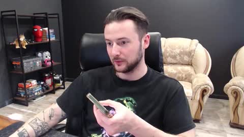 Snapshot of mihasikd chatting on March 2026 12:54:02 PM Misha Winchester online show from March 2026 12:54:02 PM