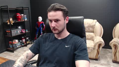 Snapshot of mihasikd chatting on April 2026 09:06:01 AM Misha Winchester online show from April 2026 09:06:01 AM