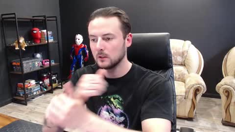 Snapshot of mihasikd chatting on April 2026 11:15:01 AM Misha Winchester online show from April 2026 11:15:01 AM