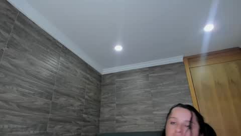 Snapshot of miia_belll chatting on May 2026 07:24:02 AM Mia online show from May 2026 07:24:02 AM
