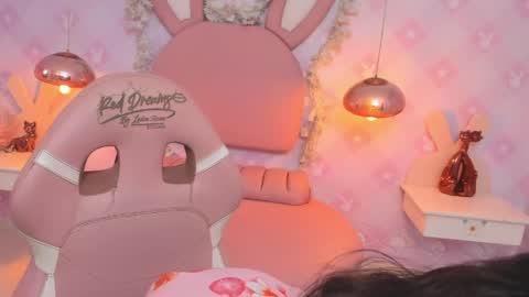 Snapshot of miia_desire chatting on April 2026 03:51:01 AM Mia Desire online show from April 2026 03:51:01 AM