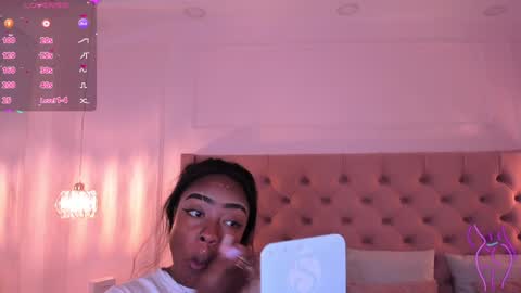 Miia Schwarz  online show from January 2025 10:02:01 PM