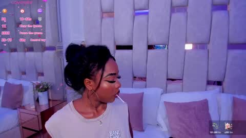 Miia Schwarz  online show from January 2025 08:42:01 PM