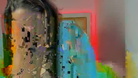 Mia online show from April 2026 03:34:02 AM