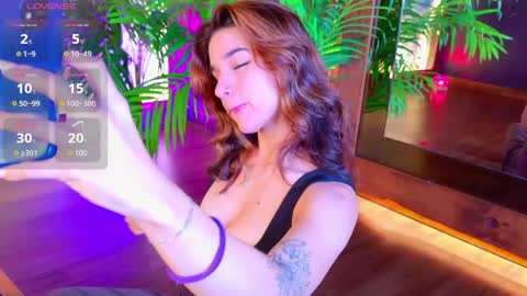  CALL ME MIA  online show from May 2026 04:47:02 PM