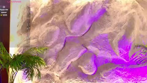  CALL ME MIA  online show from May 2026 04:26:04 PM