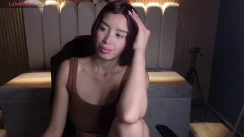 miiaa_evans1 online show from July 2026 08:11:01 PM