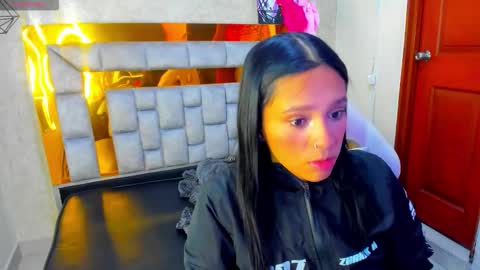 miiaboss online show from March 2026 10:54:01 AM