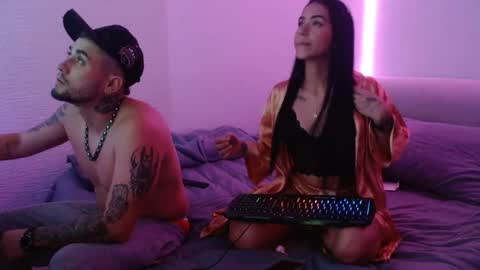 Mia and Liam online show from December 2024 04:58:02 AM