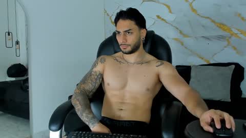 Daniel online show from October 2025 01:14:01 PM